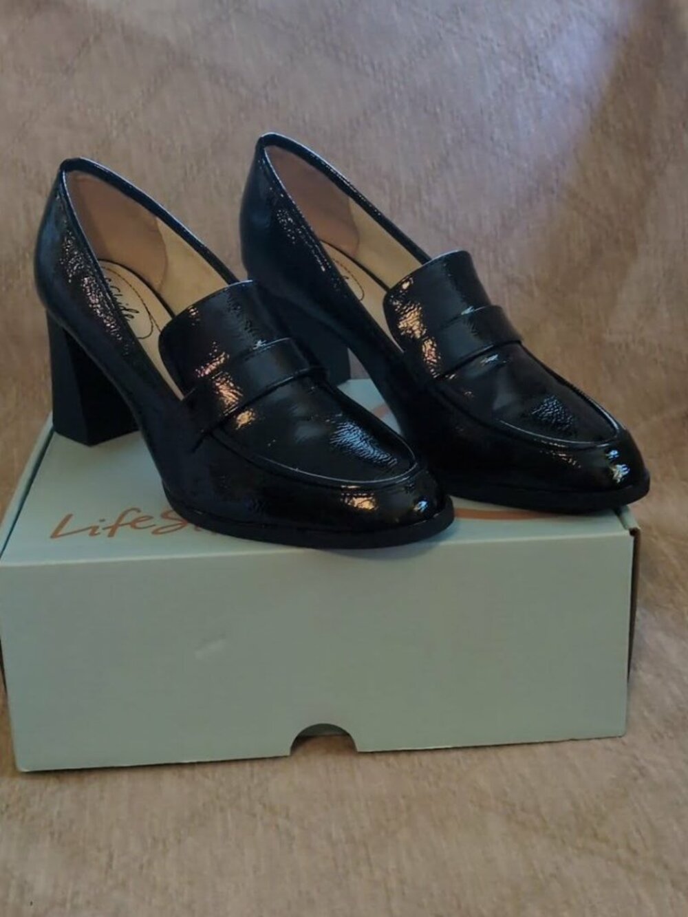 LifeStride Farrah Women’s Black Patent Heeled Loafers Shoes 8.5 Wide New In Box